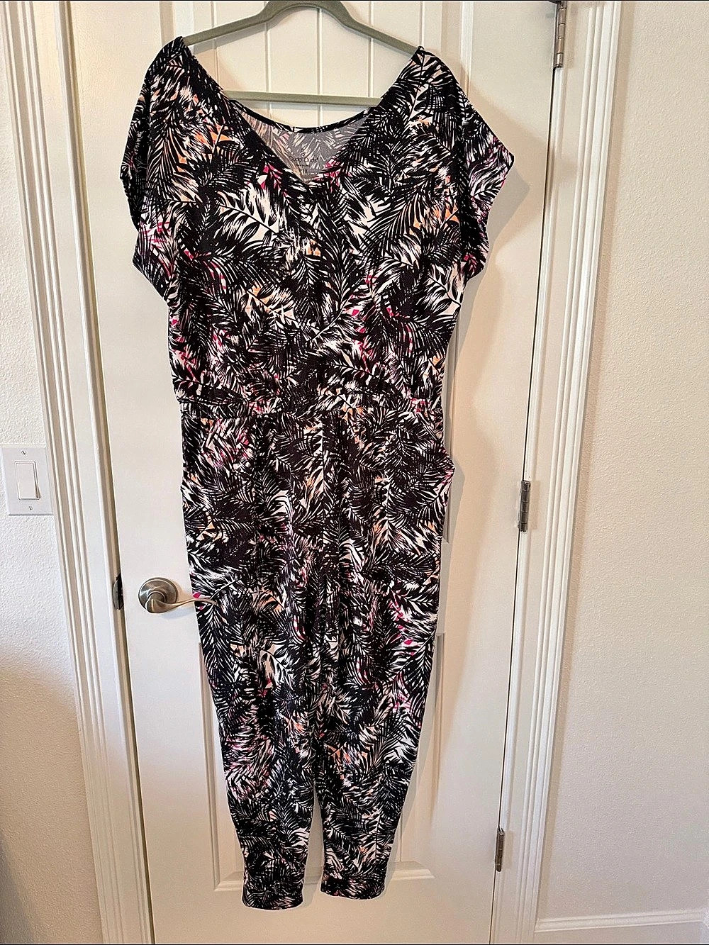 Cuddl Duds P1X Abstract Print Jumpsuit Black & Pink